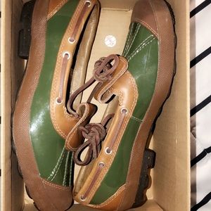 UGG W ASHDALE 1898 W/ CHVC